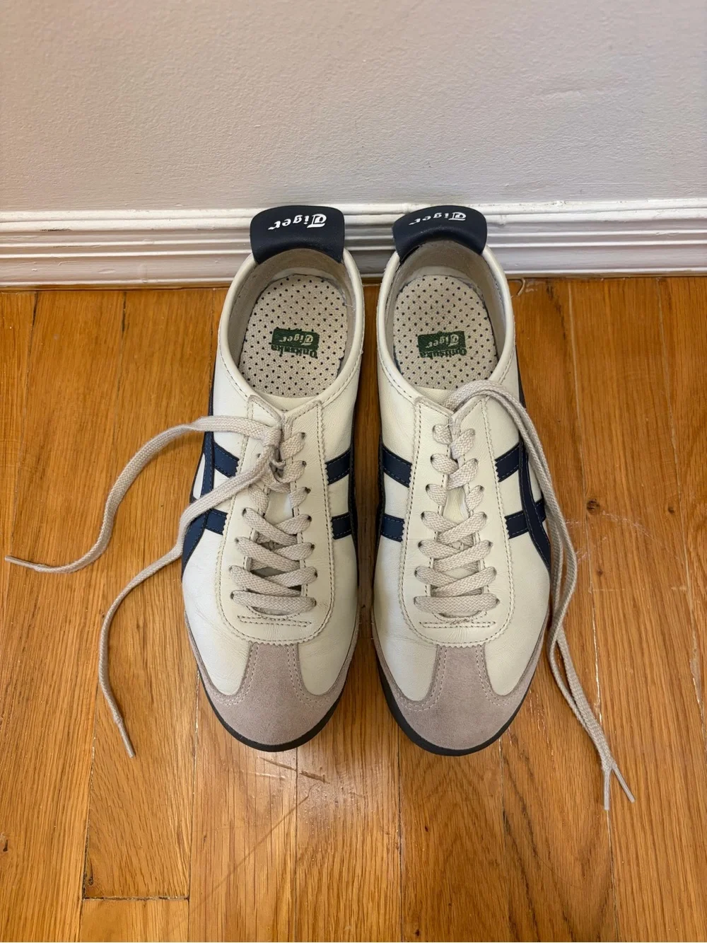 NEW Onitsuka Tiger Beige and Blue Retro Sneakers